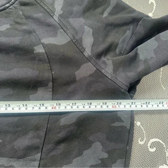 Lululemon Scuba Crew - Picture 5 of 8